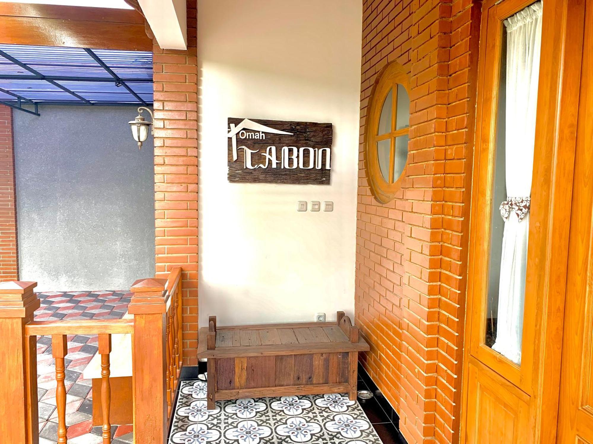 Omah Tabon Jogja - Close To Malioboro Джокьякарта Экстерьер фото